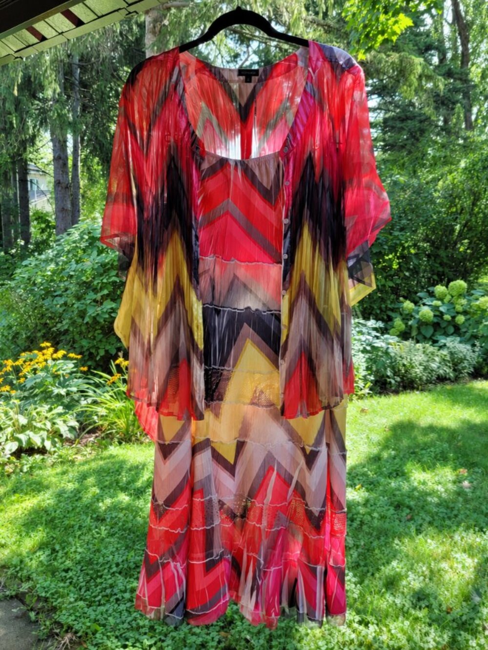 Striking KOMAROV Pleated Top & Skirt/Dress Ensemble
